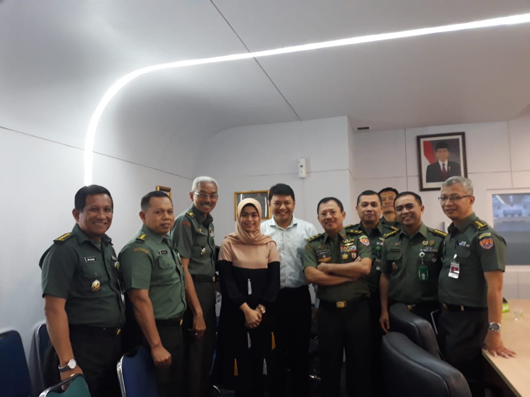 Cartula presents products to the Indonesian Military Hospital 1